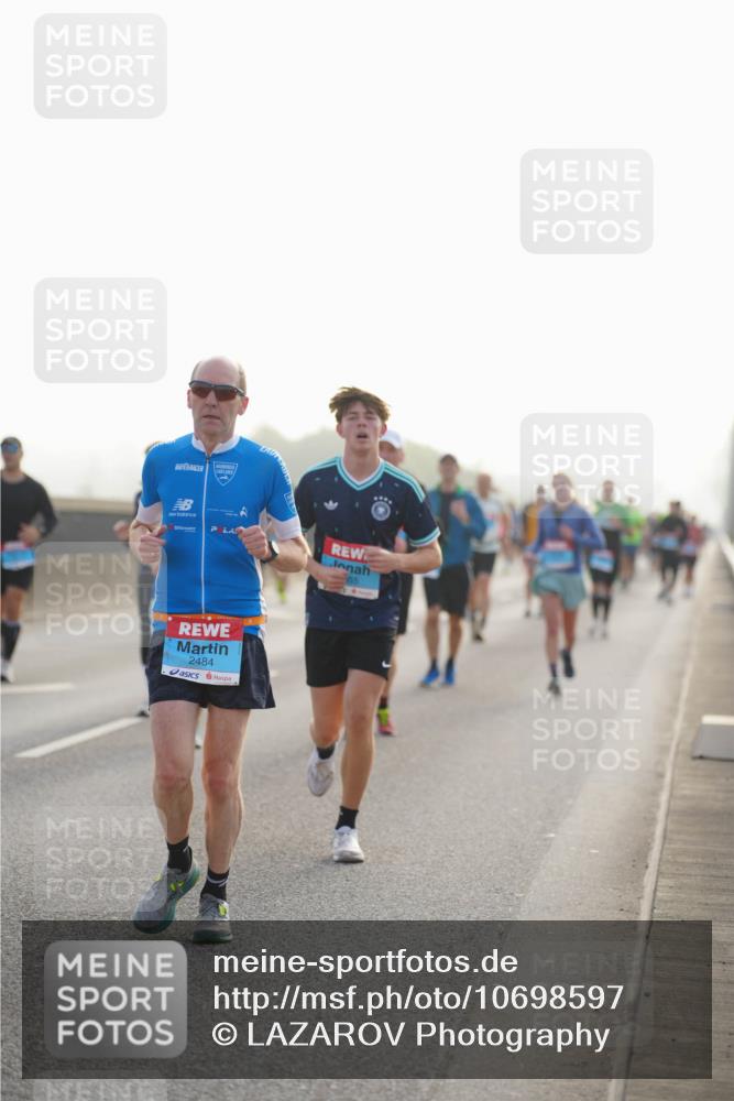 03.10.2026 - Köhlbrandbrückenlauf LAZAROV Photography http://msf.ph/oto/10698597 03.10.2026 09:19:06 Position 3 2484 meine-sportfotos.de