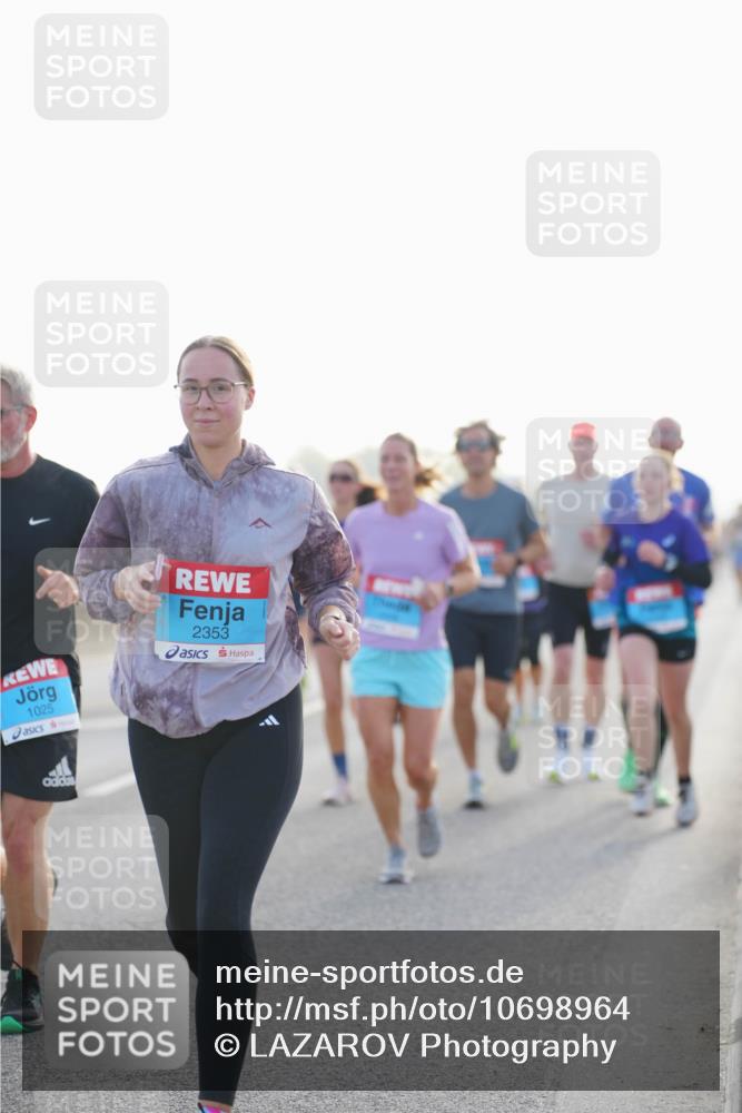 03.10.2026 - Köhlbrandbrückenlauf LAZAROV Photography http://msf.ph/oto/10698964 03.10.2026 09:19:49 Position 3 1025, 2353 meine-sportfotos.de