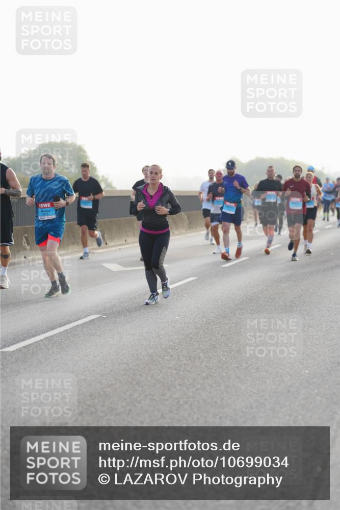 03.10.2026 - Köhlbrandbrückenlauf LAZAROV Photography http://msf.ph/oto/10699034 03.10.2026 09:20:00 Position 3  meine-sportfotos.de