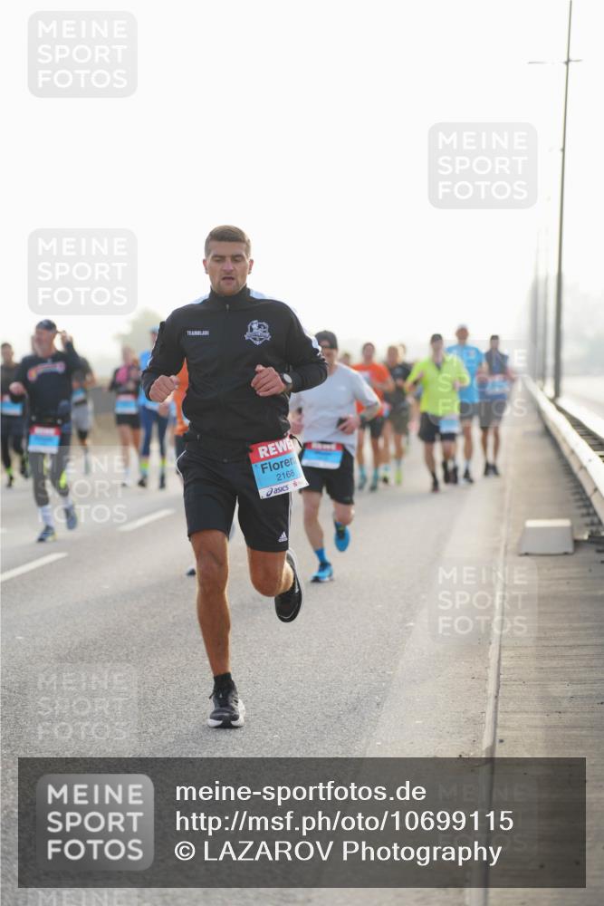 03.10.2026 - Köhlbrandbrückenlauf LAZAROV Photography http://msf.ph/oto/10699115 03.10.2026 09:20:09 Position 3 2168 meine-sportfotos.de