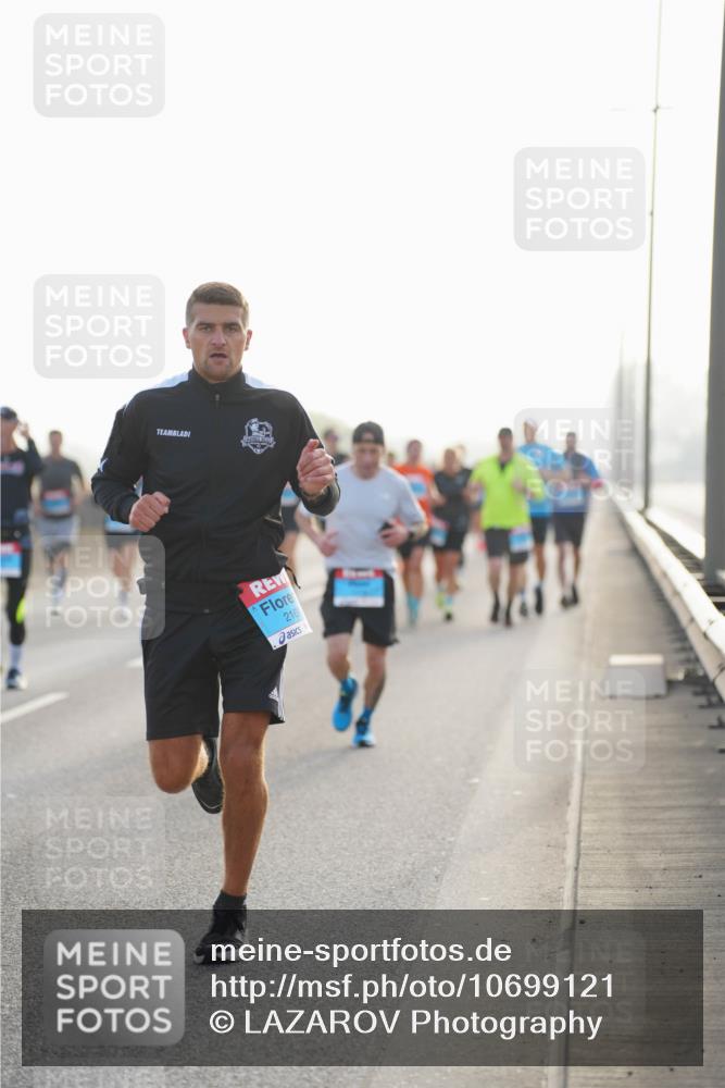03.10.2026 - Köhlbrandbrückenlauf LAZAROV Photography http://msf.ph/oto/10699121 03.10.2026 09:20:09 Position 3 2168 meine-sportfotos.de