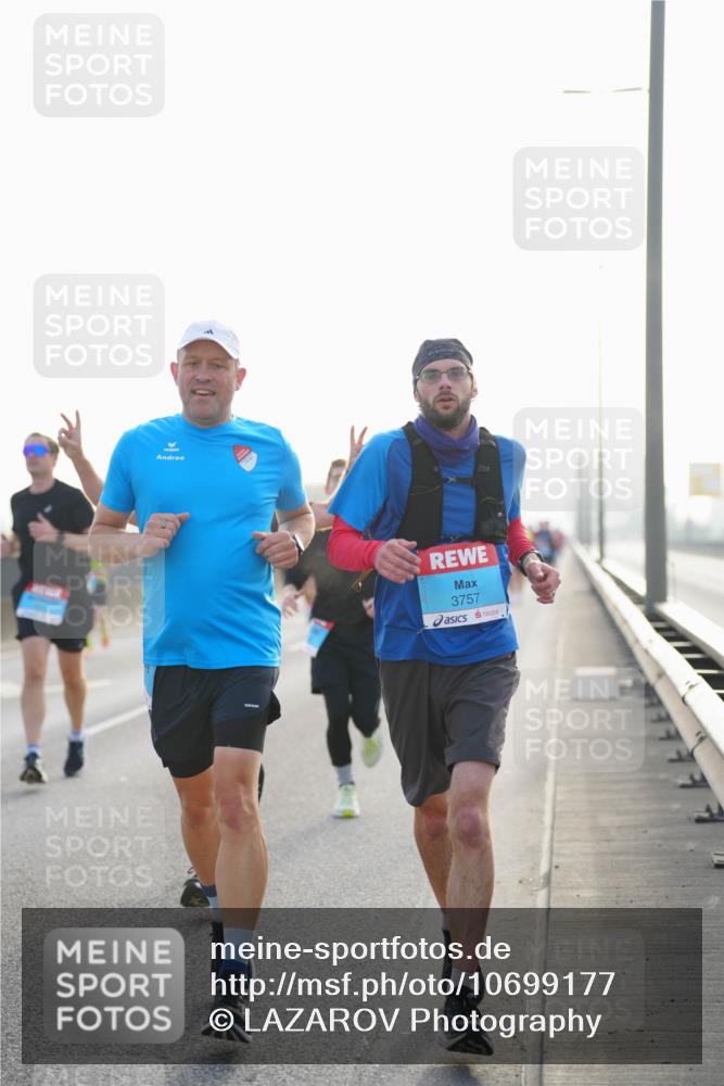 03.10.2026 - Köhlbrandbrückenlauf LAZAROV Photography http://msf.ph/oto/10699177 03.10.2026 09:20:17 Position 3 3757 meine-sportfotos.de