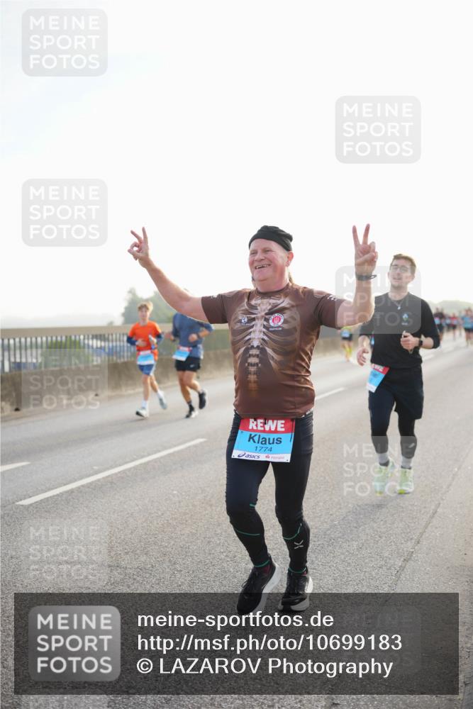03.10.2026 - Köhlbrandbrückenlauf LAZAROV Photography http://msf.ph/oto/10699183 03.10.2026 09:20:19 Position 3 1774 meine-sportfotos.de