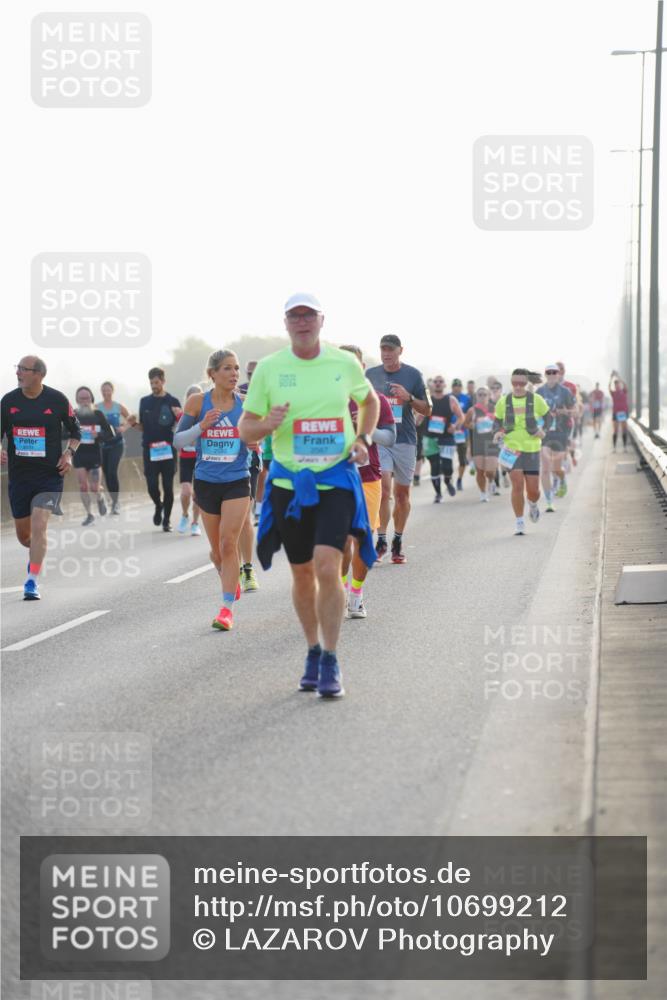 03.10.2026 - Köhlbrandbrückenlauf LAZAROV Photography http://msf.ph/oto/10699212 03.10.2026 09:20:22 Position 3 2567 meine-sportfotos.de