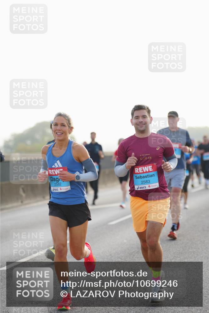 03.10.2026 - Köhlbrandbrückenlauf LAZAROV Photography http://msf.ph/oto/10699246 03.10.2026 09:20:26 Position 3 2582, 42, 195, 2583 meine-sportfotos.de