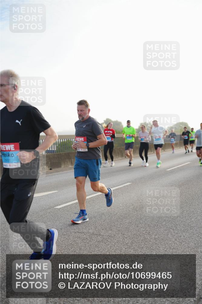 03.10.2026 - Köhlbrandbrückenlauf LAZAROV Photography http://msf.ph/oto/10699465 03.10.2026 09:20:51 Position 3 2931 meine-sportfotos.de