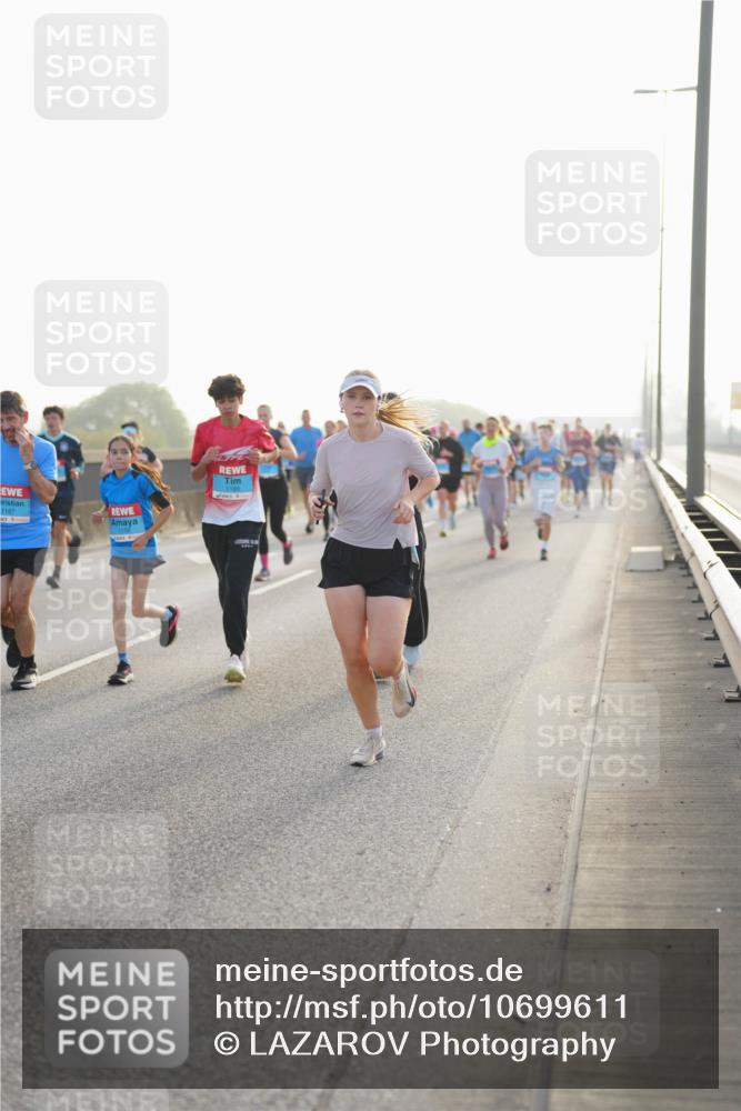 03.10.2026 - Köhlbrandbrückenlauf LAZAROV Photography http://msf.ph/oto/10699611 03.10.2026 09:21:11 Position 3 1187 meine-sportfotos.de