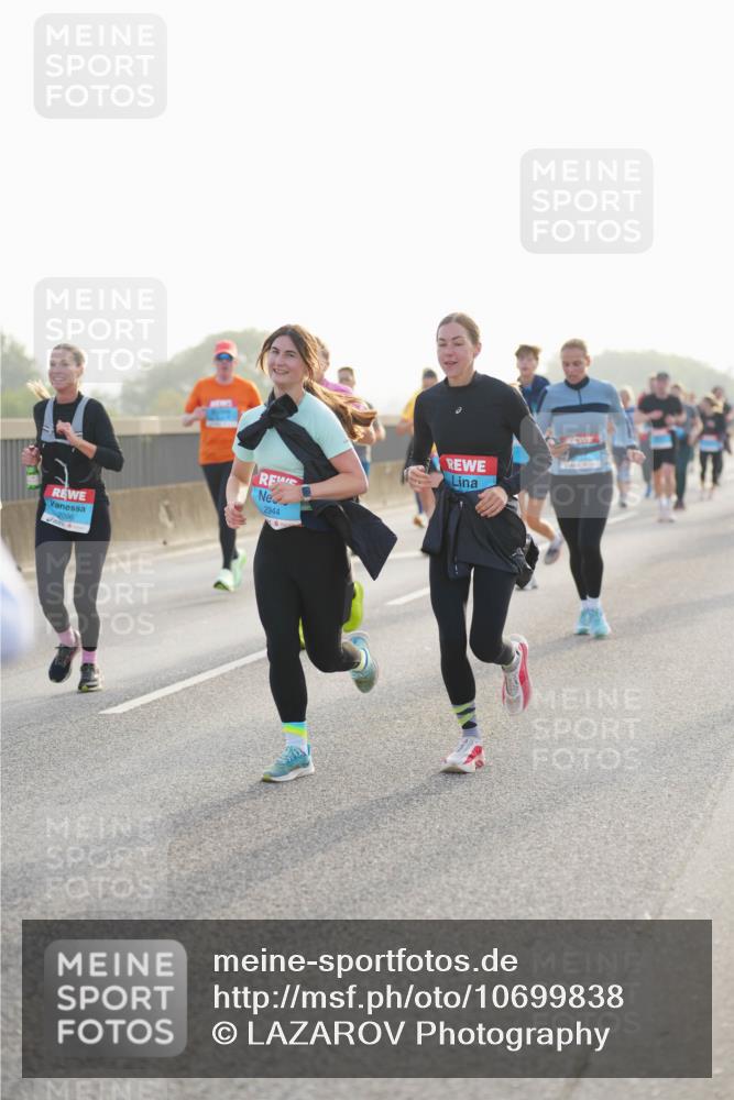 03.10.2026 - Köhlbrandbrückenlauf LAZAROV Photography http://msf.ph/oto/10699838 03.10.2026 09:21:38 Position 3 2096, 2944 meine-sportfotos.de