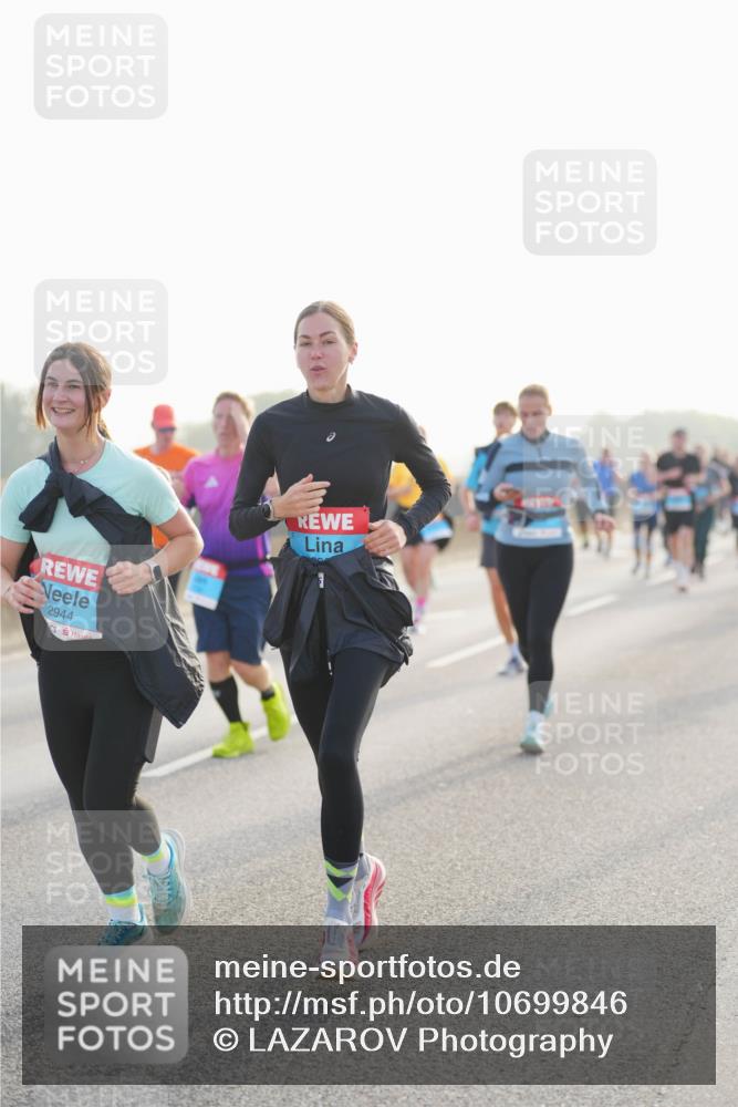 03.10.2026 - Köhlbrandbrückenlauf LAZAROV Photography http://msf.ph/oto/10699846 03.10.2026 09:21:38 Position 3 2944 meine-sportfotos.de