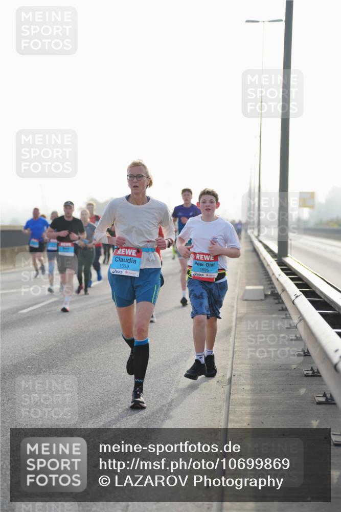 03.10.2026 - Köhlbrandbrückenlauf LAZAROV Photography http://msf.ph/oto/10699869 03.10.2026 09:21:42 Position 3 1559, 1595 meine-sportfotos.de