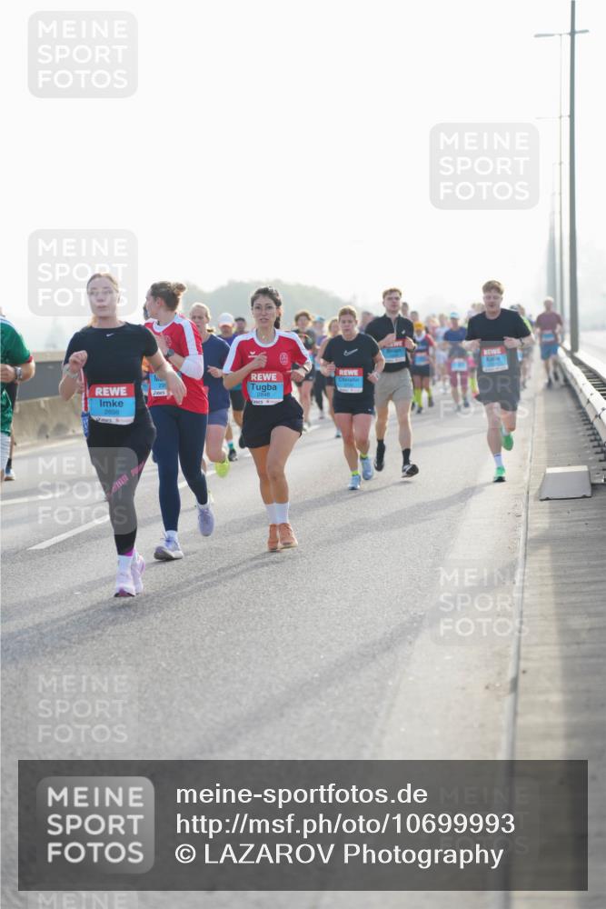 03.10.2026 - Köhlbrandbrückenlauf LAZAROV Photography http://msf.ph/oto/10699993 03.10.2026 09:21:56 Position 3 2698, 2848 meine-sportfotos.de