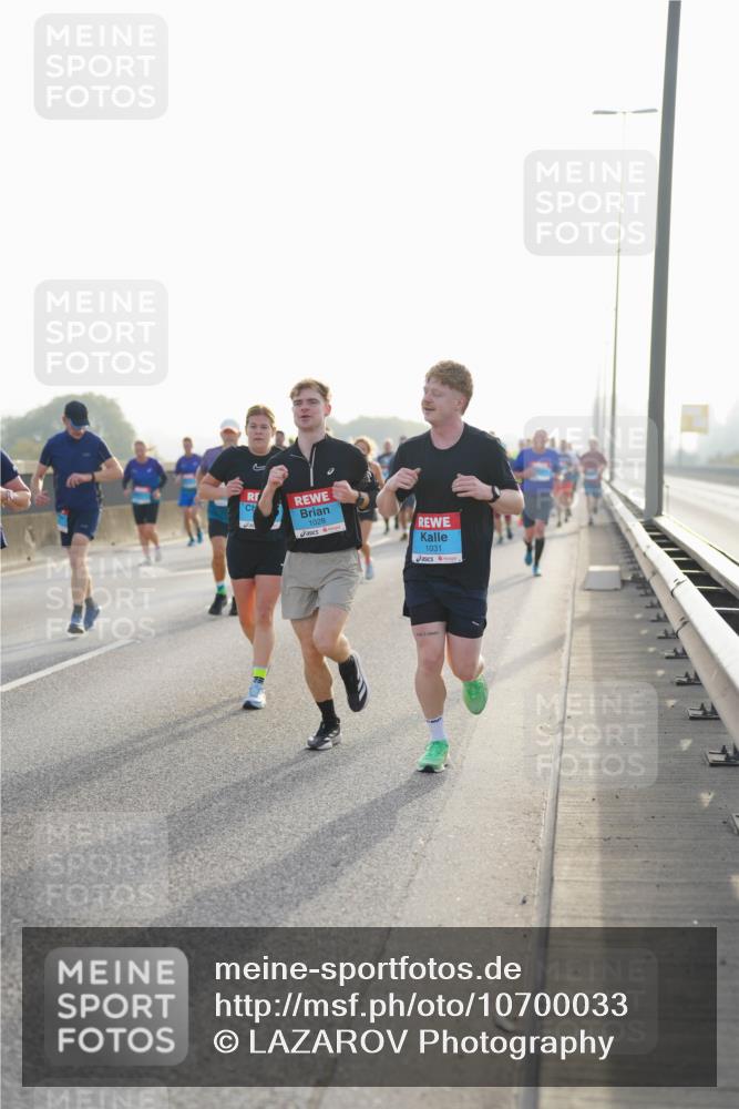 03.10.2026 - Köhlbrandbrückenlauf LAZAROV Photography http://msf.ph/oto/10700033 03.10.2026 09:22:00 Position 3 1028, 1031 meine-sportfotos.de