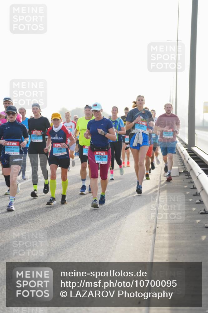 03.10.2026 - Köhlbrandbrückenlauf LAZAROV Photography http://msf.ph/oto/10700095 03.10.2026 09:22:07 Position 3 2618, 1198 meine-sportfotos.de