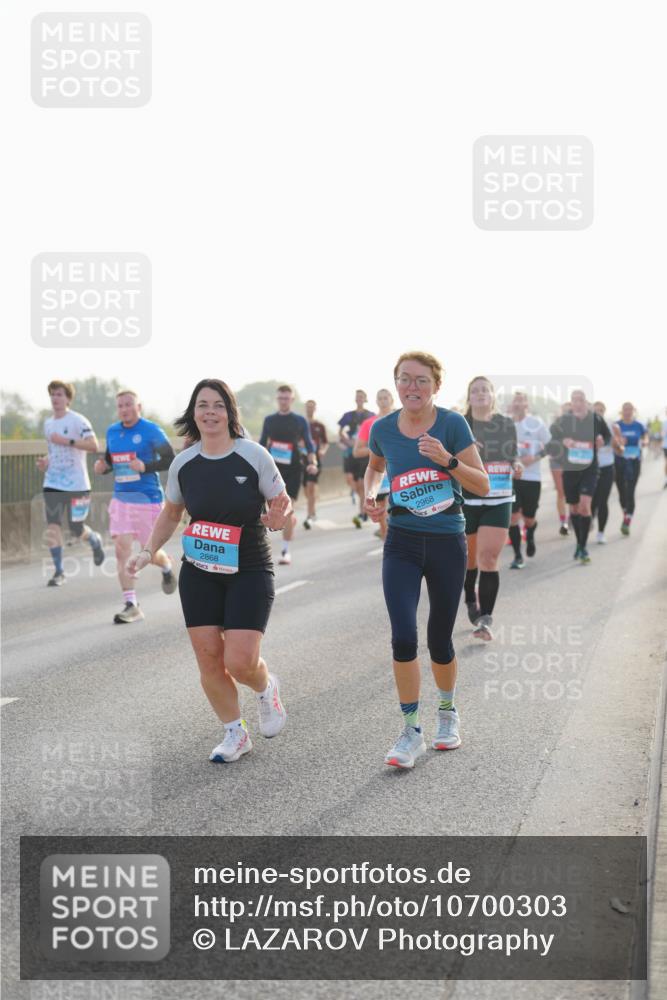 03.10.2026 - Köhlbrandbrückenlauf LAZAROV Photography http://msf.ph/oto/10700303 03.10.2026 09:22:38 Position 3 2868, 2968 meine-sportfotos.de