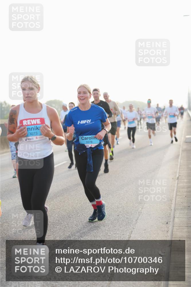 03.10.2026 - Köhlbrandbrückenlauf LAZAROV Photography http://msf.ph/oto/10700346 03.10.2026 09:22:43 Position 3 3073, 1678 meine-sportfotos.de