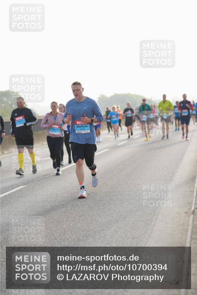 03.10.2026 - Köhlbrandbrückenlauf LAZAROV Photography http://msf.ph/oto/10700394 03.10.2026 09:22:51 Position 3 2370 meine-sportfotos.de