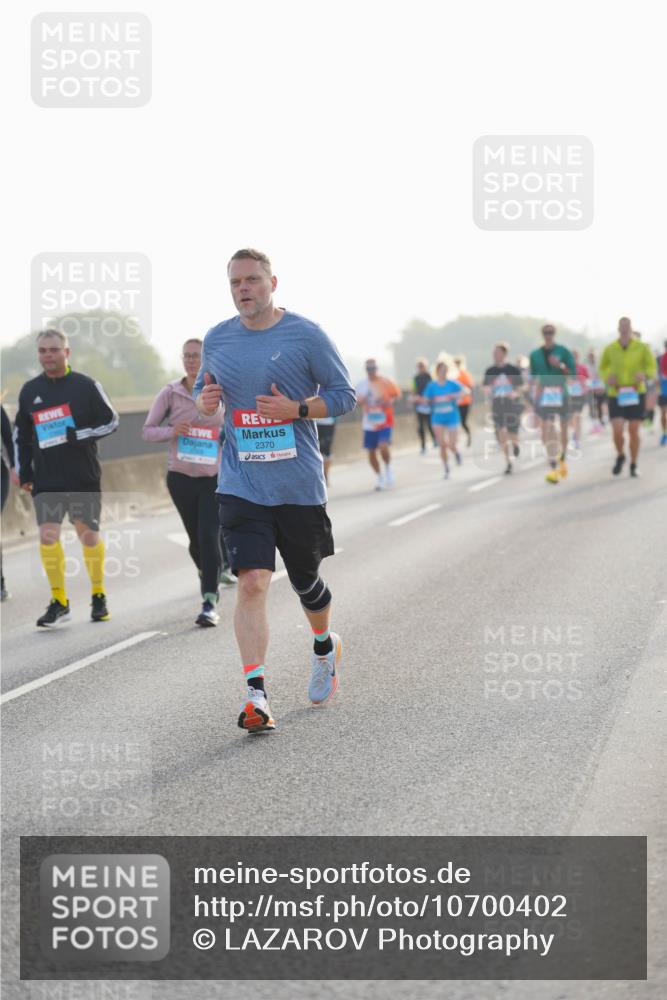 03.10.2026 - Köhlbrandbrückenlauf LAZAROV Photography http://msf.ph/oto/10700402 03.10.2026 09:22:51 Position 3 2370 meine-sportfotos.de