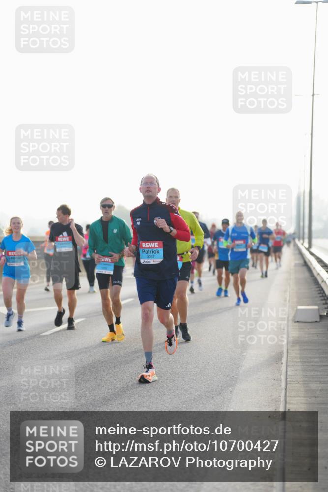 03.10.2026 - Köhlbrandbrückenlauf LAZAROV Photography http://msf.ph/oto/10700427 03.10.2026 09:22:56 Position 3 3057, 22 meine-sportfotos.de
