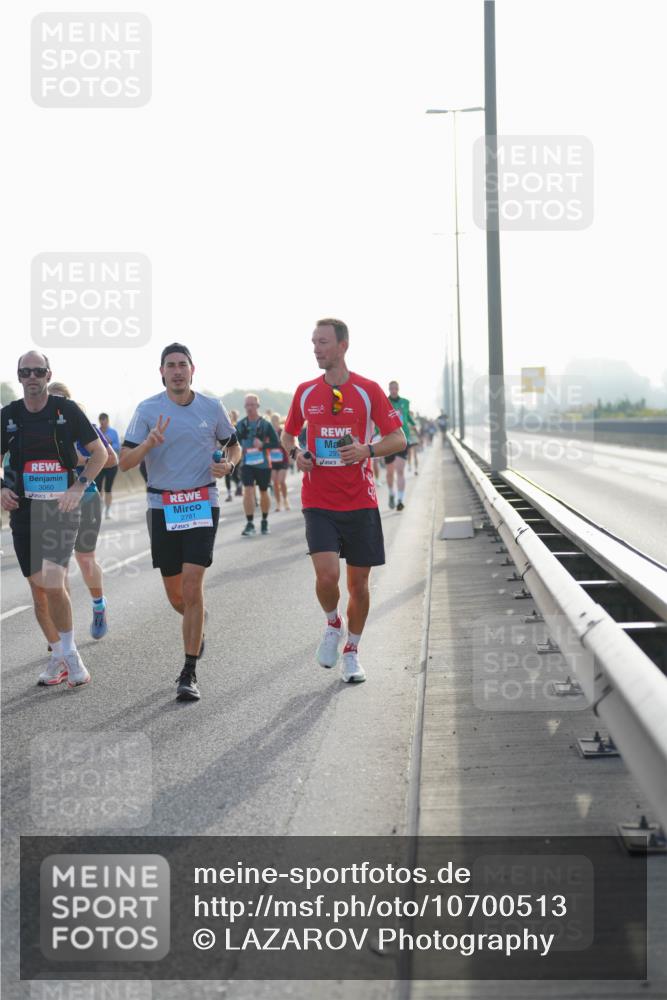 03.10.2026 - Köhlbrandbrückenlauf LAZAROV Photography http://msf.ph/oto/10700513 03.10.2026 09:23:10 Position 3 3060, 2781 meine-sportfotos.de