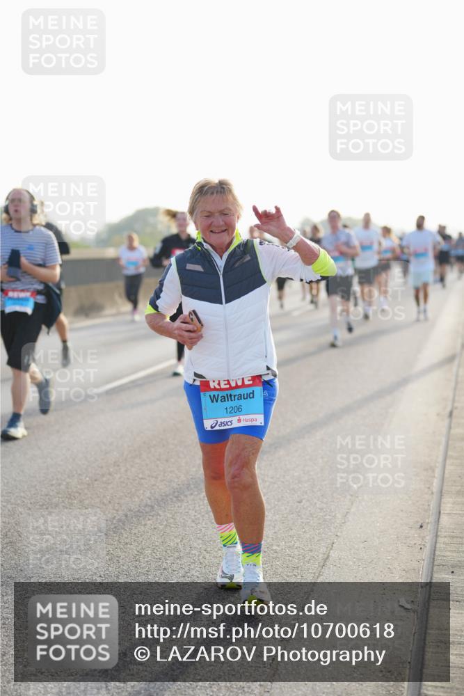 03.10.2026 - Köhlbrandbrückenlauf LAZAROV Photography http://msf.ph/oto/10700618 03.10.2026 09:23:23 Position 3 1206 meine-sportfotos.de