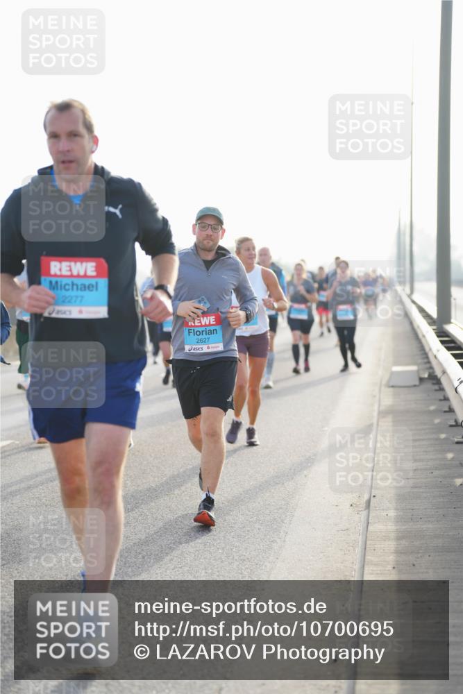 03.10.2026 - Köhlbrandbrückenlauf LAZAROV Photography http://msf.ph/oto/10700695 03.10.2026 09:23:34 Position 3 2277, 2627 meine-sportfotos.de
