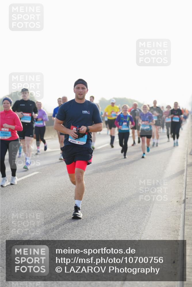 03.10.2026 - Köhlbrandbrückenlauf LAZAROV Photography http://msf.ph/oto/10700756 03.10.2026 09:23:45 Position 3 51 meine-sportfotos.de