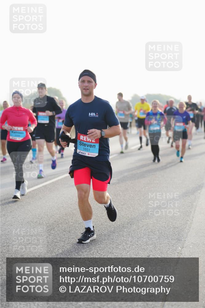 03.10.2026 - Köhlbrandbrückenlauf LAZAROV Photography http://msf.ph/oto/10700759 03.10.2026 09:23:45 Position 3 2996, 1651 meine-sportfotos.de