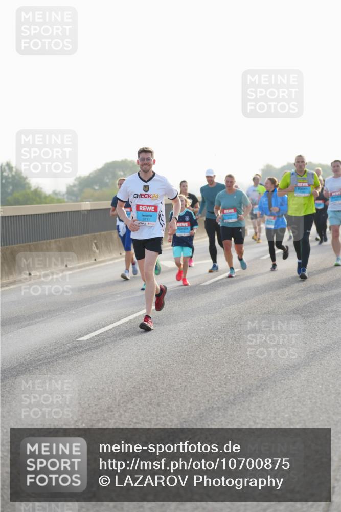 03.10.2026 - Köhlbrandbrückenlauf LAZAROV Photography http://msf.ph/oto/10700875 03.10.2026 09:24:02 Position 3 24, 3711 meine-sportfotos.de