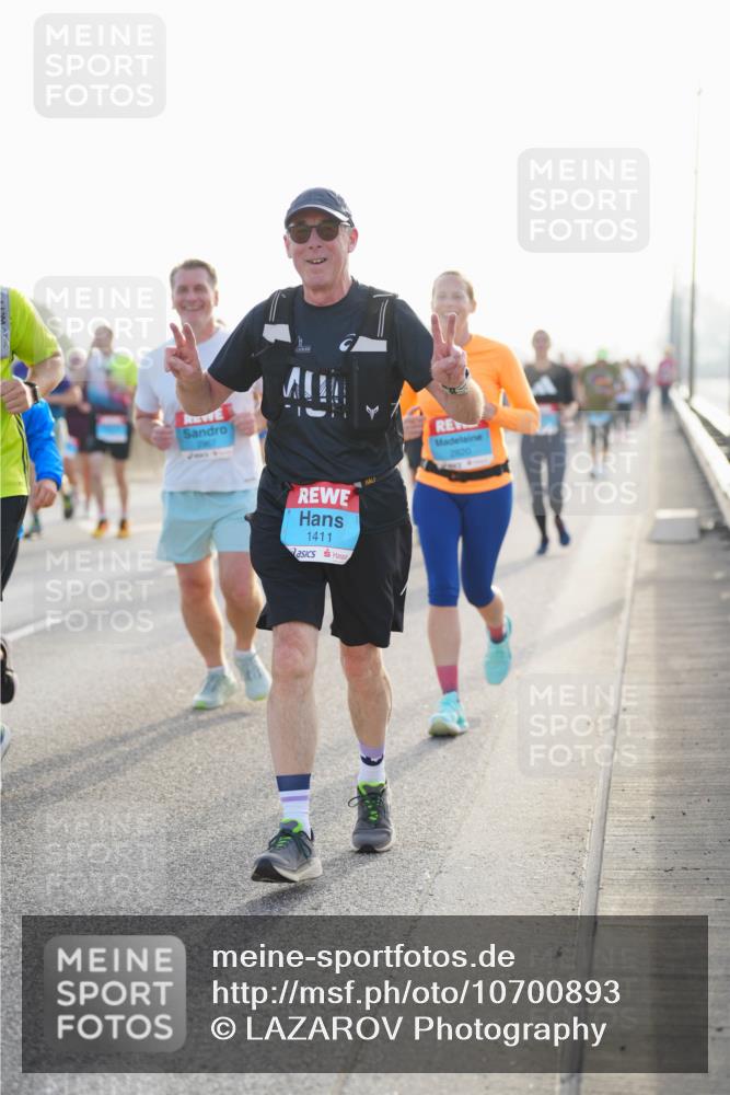 03.10.2026 - Köhlbrandbrückenlauf LAZAROV Photography http://msf.ph/oto/10700893 03.10.2026 09:24:06 Position 3 1411, 2820 meine-sportfotos.de