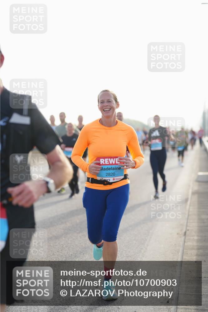 03.10.2026 - Köhlbrandbrückenlauf LAZAROV Photography http://msf.ph/oto/10700903 03.10.2026 09:24:07 Position 3 2820 meine-sportfotos.de
