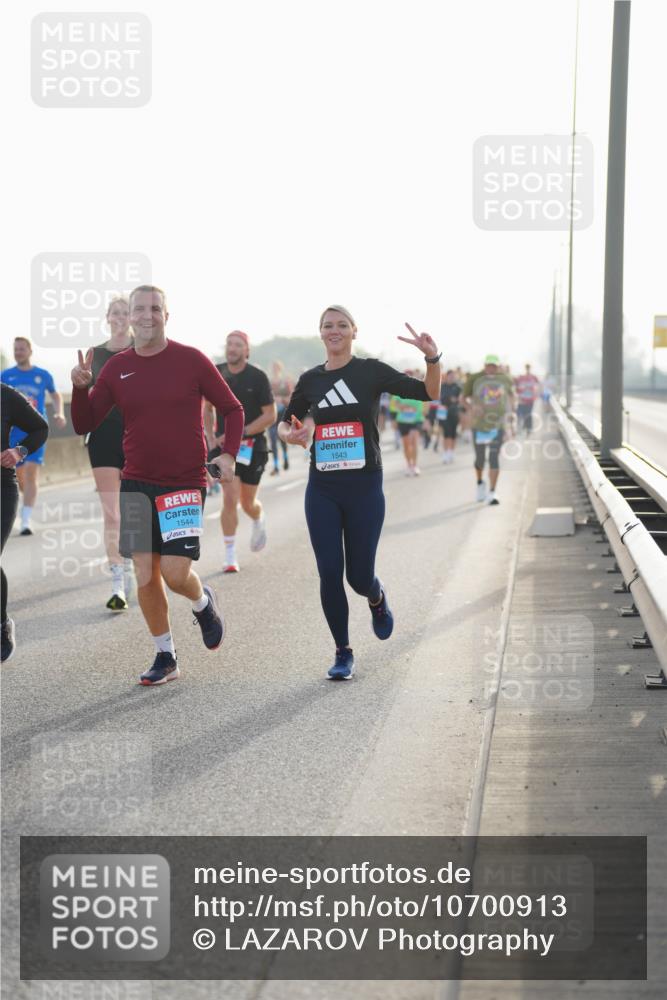 03.10.2026 - Köhlbrandbrückenlauf LAZAROV Photography http://msf.ph/oto/10700913 03.10.2026 09:24:08 Position 3 1544, 1543 meine-sportfotos.de