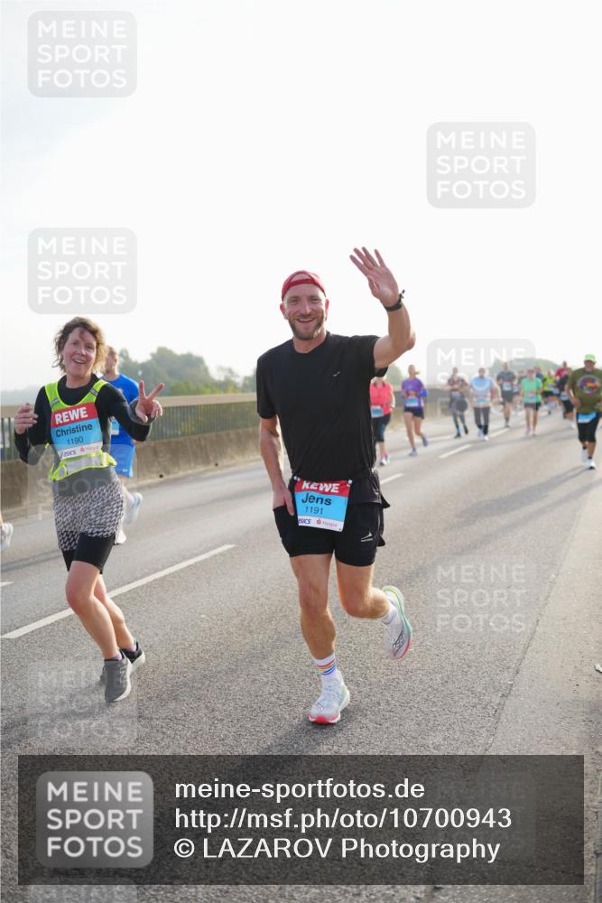 03.10.2026 - Köhlbrandbrückenlauf LAZAROV Photography http://msf.ph/oto/10700943 03.10.2026 09:24:13 Position 3 1190, 1191 meine-sportfotos.de