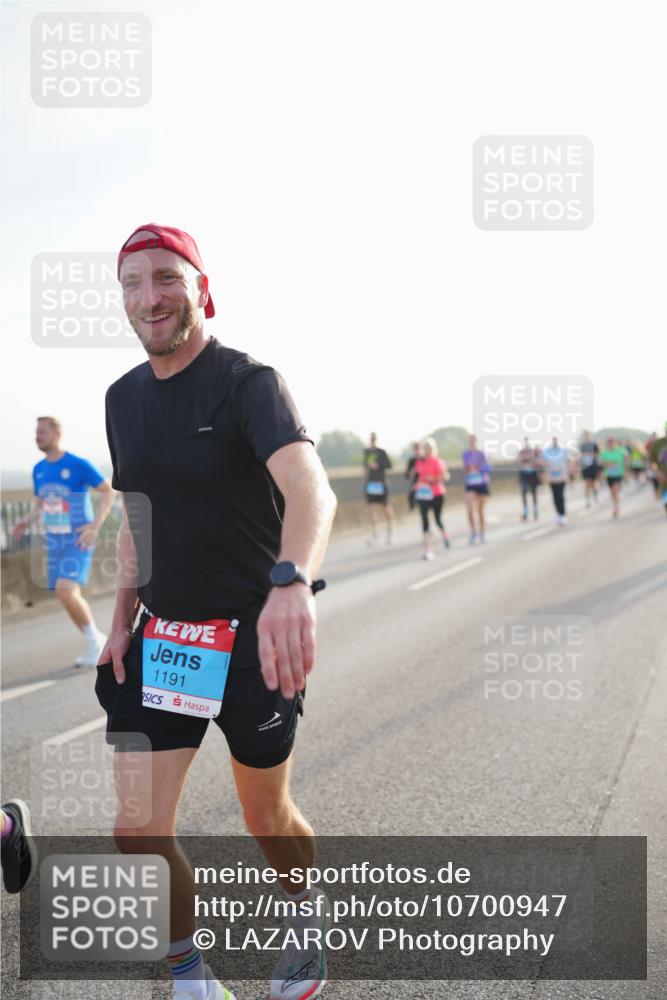 03.10.2026 - Köhlbrandbrückenlauf LAZAROV Photography http://msf.ph/oto/10700947 03.10.2026 09:24:13 Position 3 1191 meine-sportfotos.de