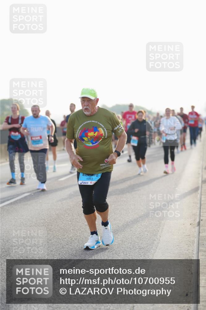 03.10.2026 - Köhlbrandbrückenlauf LAZAROV Photography http://msf.ph/oto/10700955 03.10.2026 09:24:16 Position 3 1093, 1, 919 meine-sportfotos.de