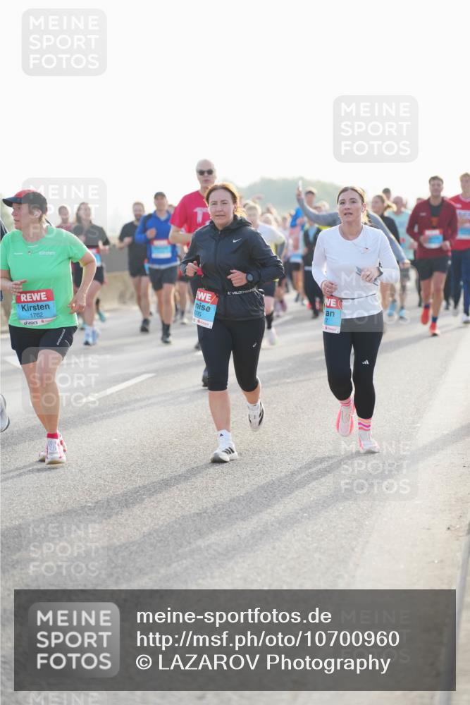 03.10.2026 - Köhlbrandbrückenlauf LAZAROV Photography http://msf.ph/oto/10700960 03.10.2026 09:24:17 Position 3 1762, 035 meine-sportfotos.de