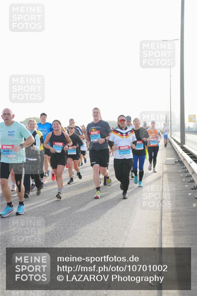 03.10.2026 - Köhlbrandbrückenlauf LAZAROV Photography http://msf.ph/oto/10701002 03.10.2026 09:24:26 Position 3 20, 20, 1980, 1924, 2812 meine-sportfotos.de