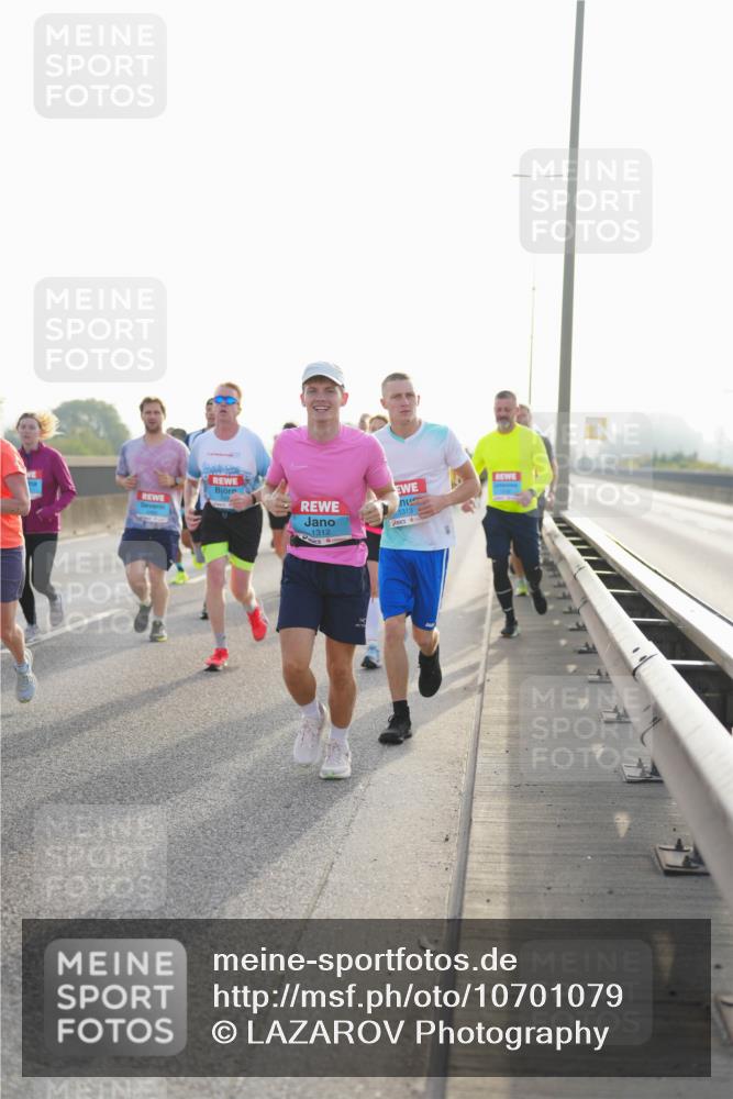 03.10.2026 - Köhlbrandbrückenlauf LAZAROV Photography http://msf.ph/oto/10701079 03.10.2026 09:24:36 Position 3 1312 meine-sportfotos.de