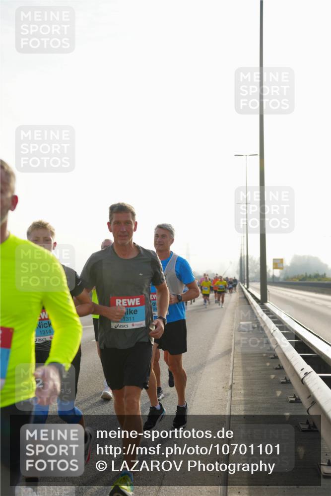 03.10.2026 - Köhlbrandbrückenlauf LAZAROV Photography http://msf.ph/oto/10701101 03.10.2026 09:24:39 Position 3 1314, 1311, 2, 43 meine-sportfotos.de