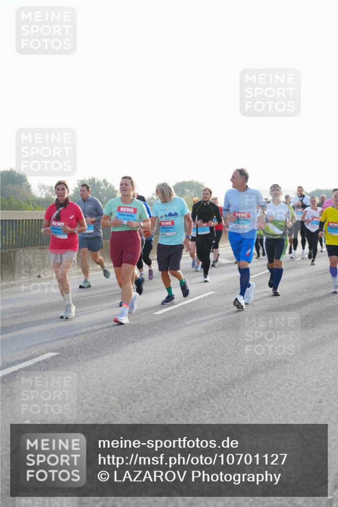 03.10.2026 - Köhlbrandbrückenlauf LAZAROV Photography http://msf.ph/oto/10701127 03.10.2026 09:24:47 Position 3  meine-sportfotos.de