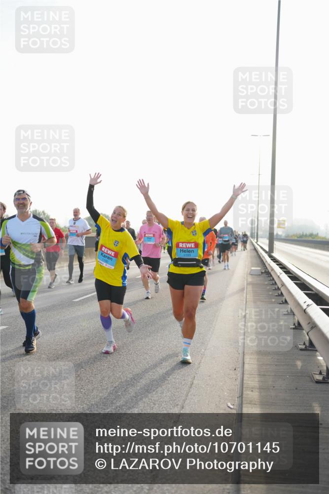 03.10.2026 - Köhlbrandbrückenlauf LAZAROV Photography http://msf.ph/oto/10701145 03.10.2026 09:24:50 Position 3 1192, 1193 meine-sportfotos.de