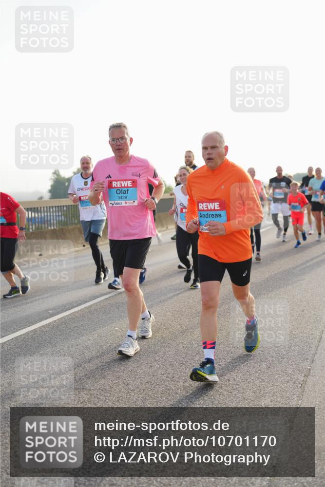 03.10.2026 - Köhlbrandbrückenlauf LAZAROV Photography http://msf.ph/oto/10701170 03.10.2026 09:24:52 Position 3 3428 meine-sportfotos.de