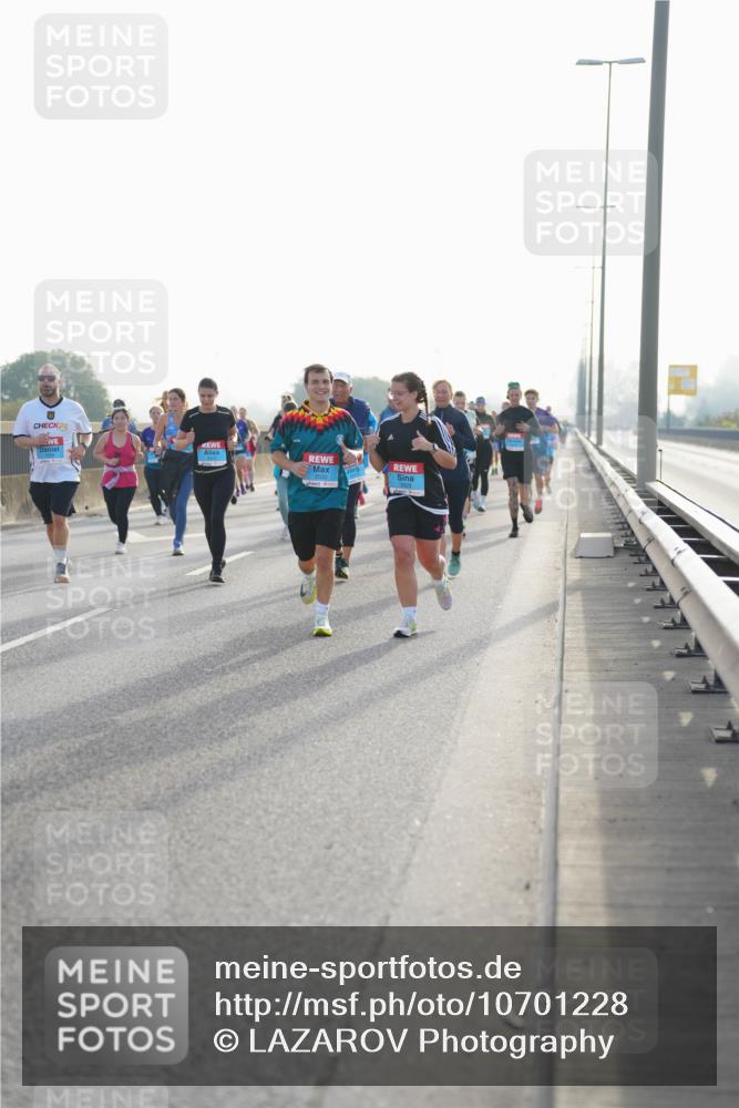 03.10.2026 - Köhlbrandbrückenlauf LAZAROV Photography http://msf.ph/oto/10701228 03.10.2026 09:25:00 Position 3 24, 2032 meine-sportfotos.de