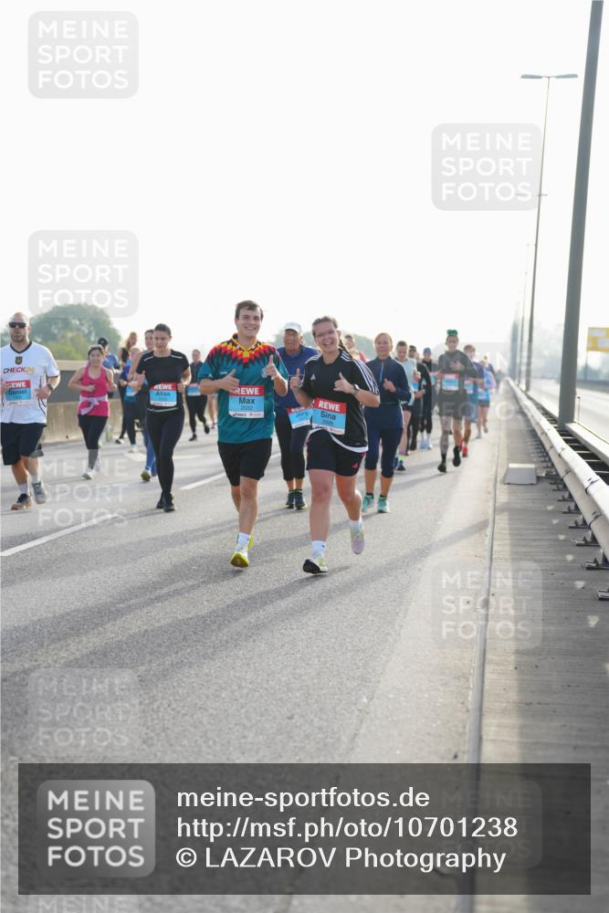 03.10.2026 - Köhlbrandbrückenlauf LAZAROV Photography http://msf.ph/oto/10701238 03.10.2026 09:25:00 Position 3 24, 2032 meine-sportfotos.de