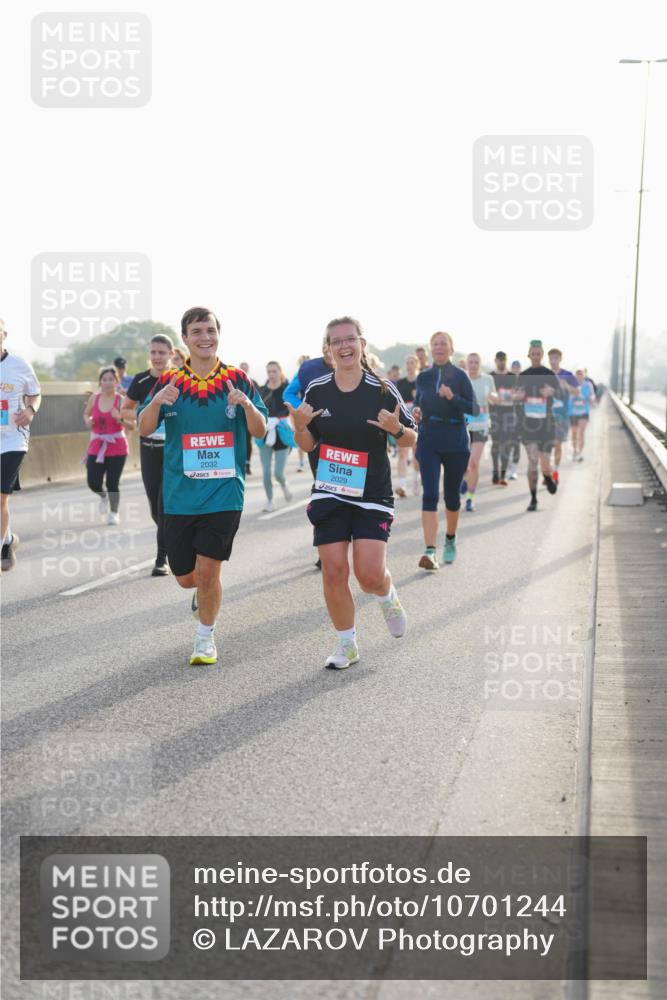 03.10.2026 - Köhlbrandbrückenlauf LAZAROV Photography http://msf.ph/oto/10701244 03.10.2026 09:25:01 Position 3 29, 2032, 2029 meine-sportfotos.de