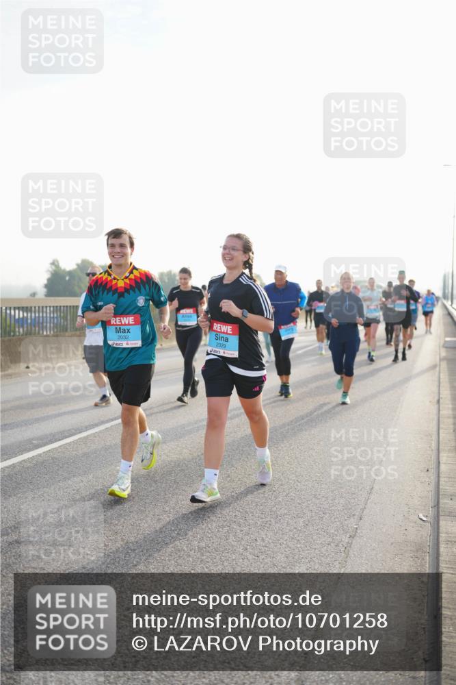 03.10.2026 - Köhlbrandbrückenlauf LAZAROV Photography http://msf.ph/oto/10701258 03.10.2026 09:25:03 Position 3 2032, 2029 meine-sportfotos.de