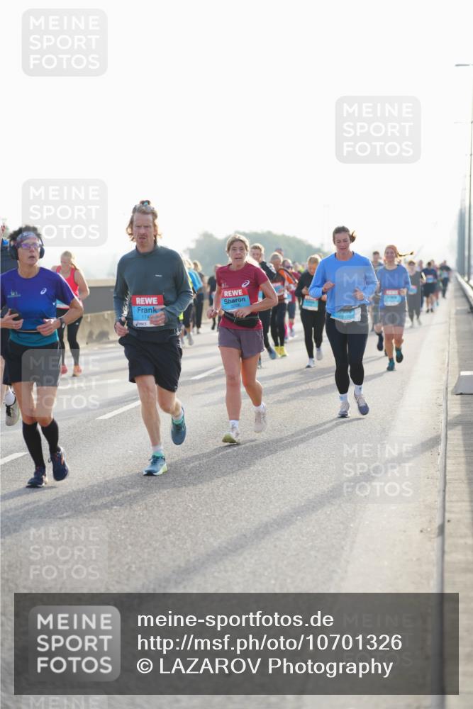 03.10.2026 - Köhlbrandbrückenlauf LAZAROV Photography http://msf.ph/oto/10701326 03.10.2026 09:25:18 Position 3 1745 meine-sportfotos.de