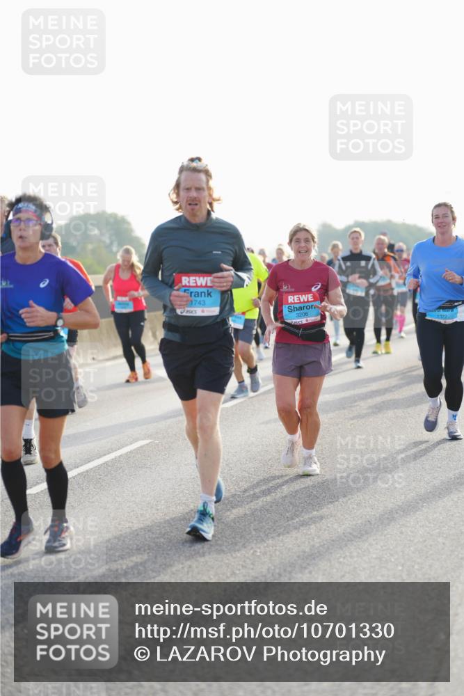03.10.2026 - Köhlbrandbrückenlauf LAZAROV Photography http://msf.ph/oto/10701330 03.10.2026 09:25:19 Position 3 1743, 3206 meine-sportfotos.de