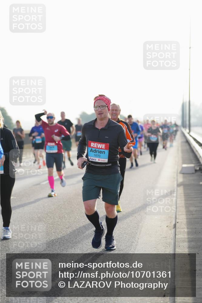 03.10.2026 - Köhlbrandbrückenlauf LAZAROV Photography http://msf.ph/oto/10701361 03.10.2026 09:25:25 Position 3 1670 meine-sportfotos.de