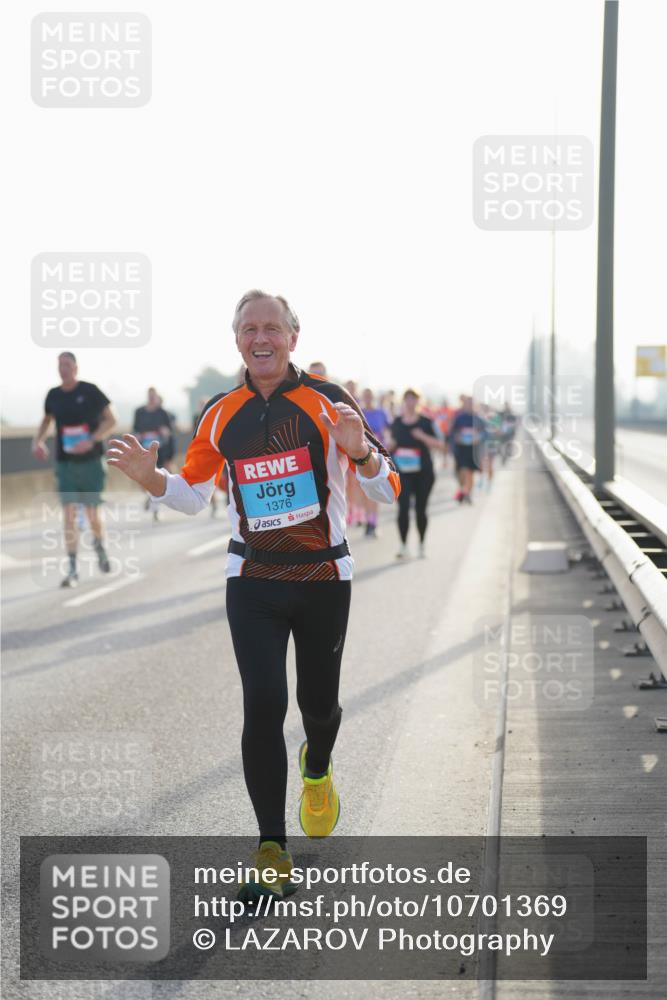 03.10.2026 - Köhlbrandbrückenlauf LAZAROV Photography http://msf.ph/oto/10701369 03.10.2026 09:25:26 Position 3 1376 meine-sportfotos.de