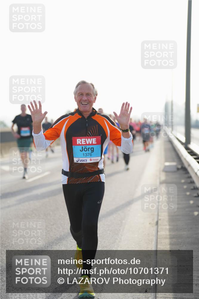 03.10.2026 - Köhlbrandbrückenlauf LAZAROV Photography http://msf.ph/oto/10701371 03.10.2026 09:25:27 Position 3 1376 meine-sportfotos.de
